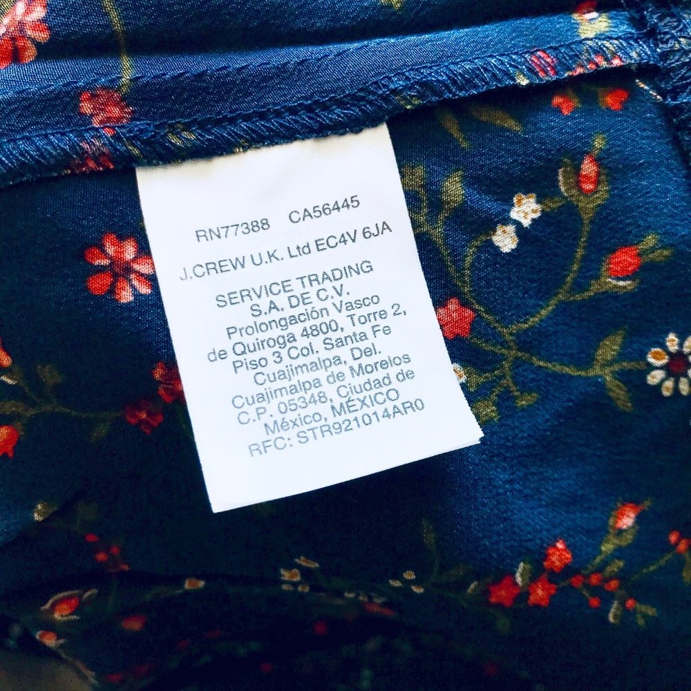 Madewell Silk Stanza Ruffle Hem Navy Blue Keyhole Floral Blouse Size Small - Picture 9 of 10